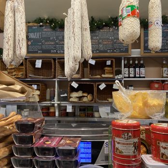 Lucca Delicatessen - Counter - Delis Near Me - San Francisco, California