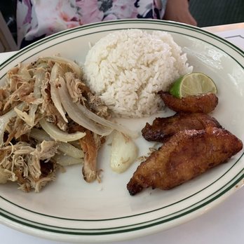Versailles - Vaca Frida de Pollo - Cuban Near Me - Miami, Florida Versailles - Vaca Frida de Pollo - Cuban Near Me - Miami, Florida