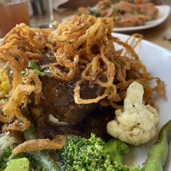 Silver Diner - Meatloaf with onion straws! - Diners Near Me - Washington, DC, District of Columbia Silver Diner - Meatloaf with onion straws! - Diners Near Me - Washington, DC, District of Columbia