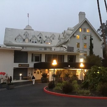 Limewood Bar & Restaurant - Entrance to hotel and restaurant - New American Near Me - Berkeley, California Limewood Bar & Restaurant - Entrance to hotel and restaurant - New American Near Me - Berkeley, California