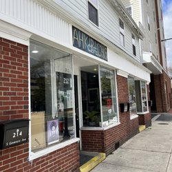Akhibachis halal food