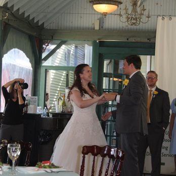 Vandiver Inn - First dance #newlywheltle - Hotels Near Me - Havre De Grace, Maryland Vandiver Inn - First dance #newlywheltle - Hotels Near Me - Havre De Grace, Maryland
