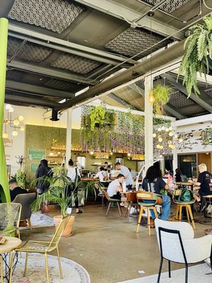 Parlor Public House by null