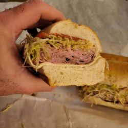 Lunch Box - Roast beef sub