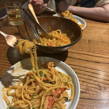 Lineage - Cantonese Lobster Noodles - Asian Fusion Near Me - Wailea, Hawaii