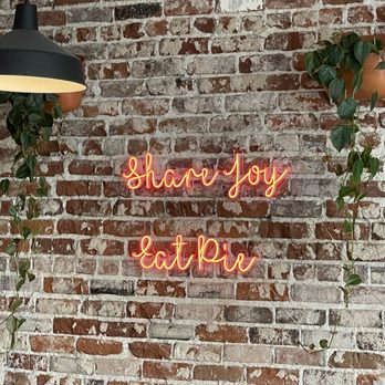 Legacy Pie Co. - Interior - Desserts Near Me - Denver, Colorado