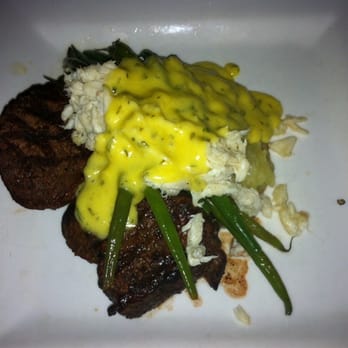 Dudley's on Short - Tournedos Maxwell - American Near Me - Lexington, Kentucky