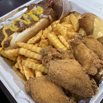Midwest Coney Connection - Boss Hogg with fries - Hot Dogs Near Me - Houston, Texas Midwest Coney Connection - Boss Hogg with fries - Hot Dogs Near Me - Houston, Texas