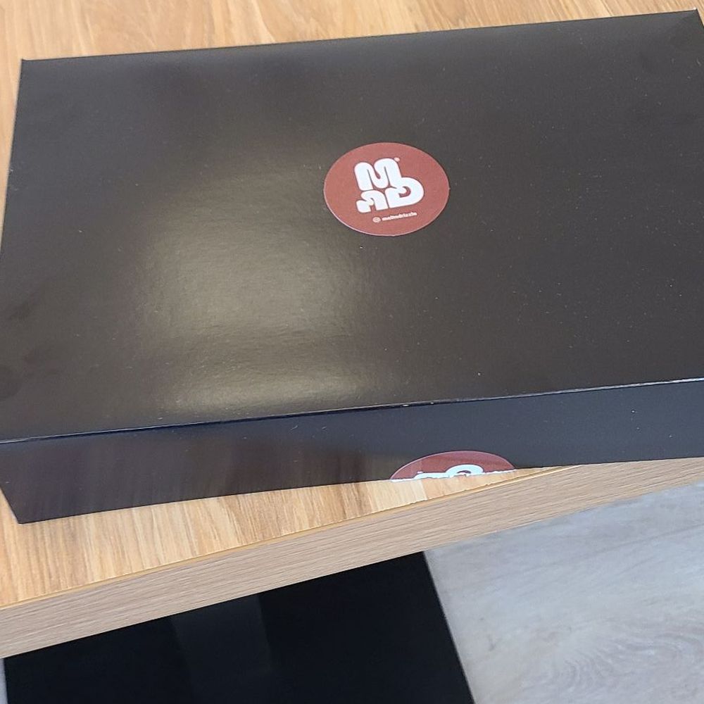 Melt n Drizzle - Nice presentation box - Cafes Near Me - Fremont, California Melt n Drizzle - Nice presentation box - Cafes Near Me - Fremont, California