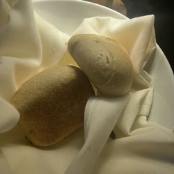 Le Coin - Lovely bread service