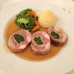Restaurant Pinocchio - Gefüllter Kaninchenrücken, eine toskanische Spezialität