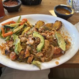 ARROZ CON POLLO ARROZ CON POLLO