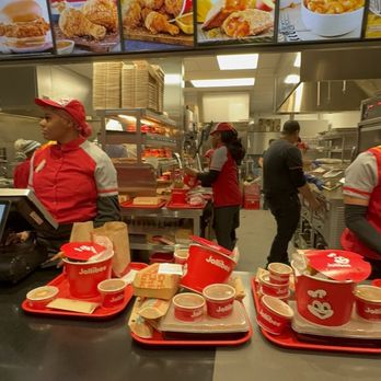 Jollibee - Chicken Shop Near Me - Sterling Heights, Michigan