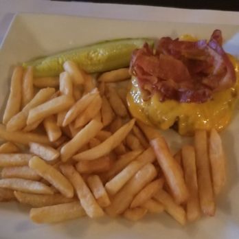 B.K. Sweeny's Parkside Tavern - Games galore - American Near Me - Bethpage, New York