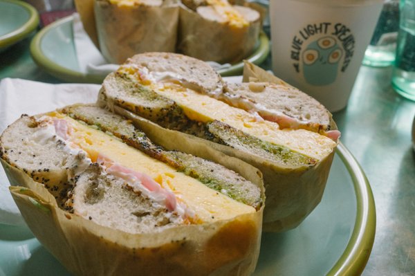 The Blue Light Speak Cheesy by null