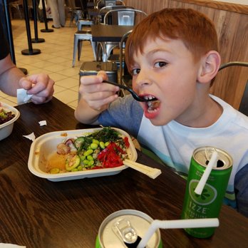 One Poke - The big one gets his octopus fix! - Hawaiian Near Me - El Segundo, California One Poke - The big one gets his octopus fix! - Hawaiian Near Me - El Segundo, California