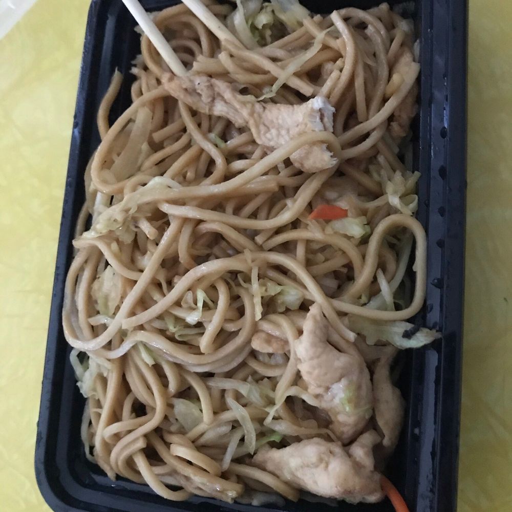 Chopstix Chinese Cuisine - Chicken chow mein - Chinese Near Me - Springfield, Oregon Chopstix Chinese Cuisine - Chicken chow mein - Chinese Near Me - Springfield, Oregon