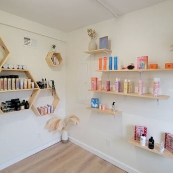 Beauty Hive Salon - Hair Salons Near Me - Chester, New York Beauty Hive Salon - Hair Salons Near Me - Chester, New York
