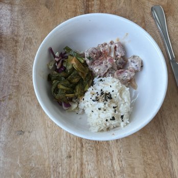 Aloha Vibes - Poke (spicy) - Cocktail Bars Near Me - Kailua-Kona, Hawaii