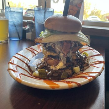 Tornado's Grub and Pub - American Near Me - Cedar Rapids, Iowa