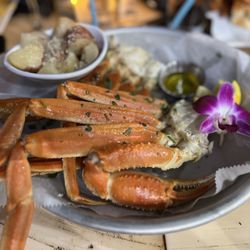 Lobster Lady Seafood Market & Bistro - Crab legs with red potatoes OMG