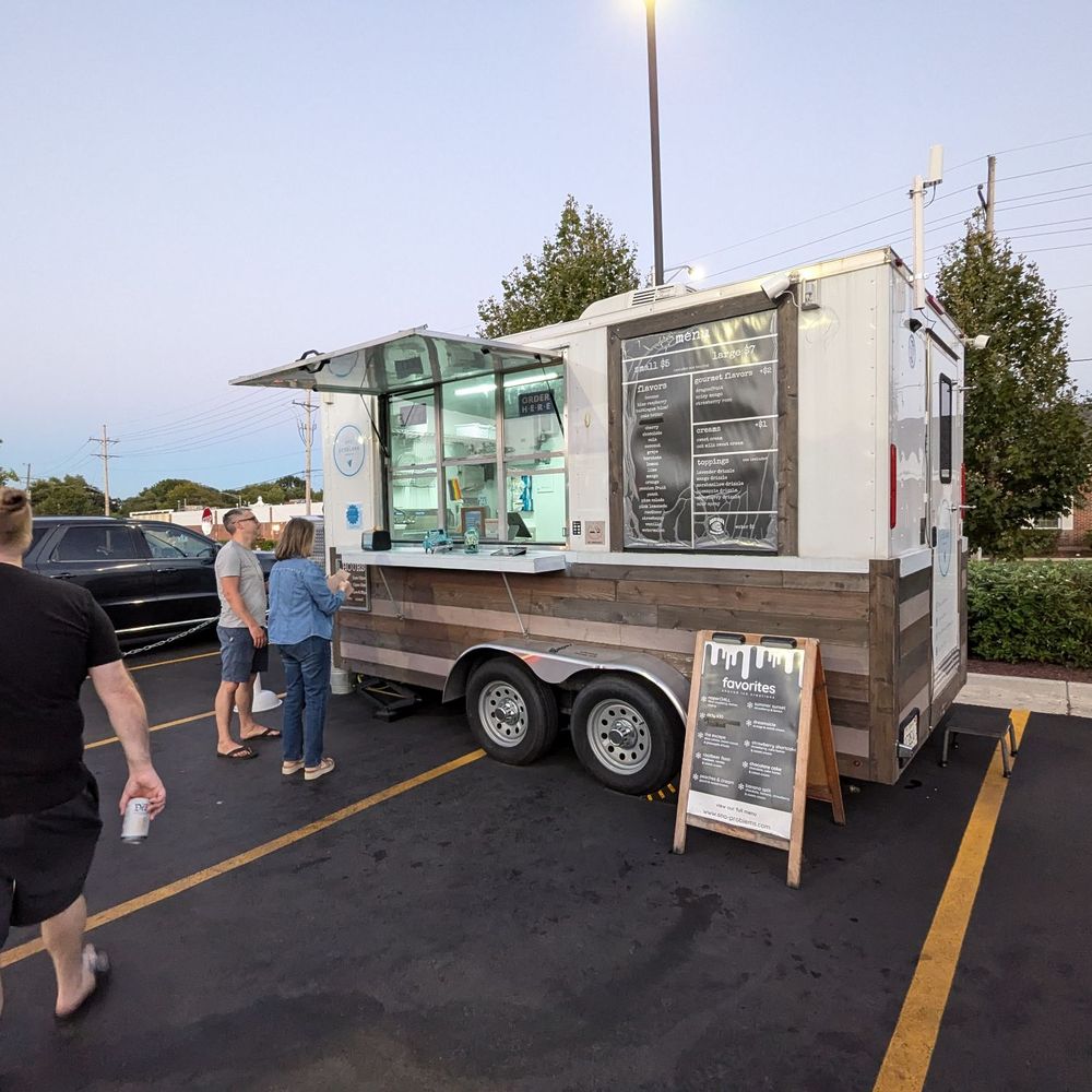 Sno Problems - Parked outside the Brown Bag Seafood Co. - Shaved Ice Near Me - Naperville, Illinois