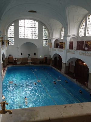 Müller’sches Volksbad (Hallenbad) by null