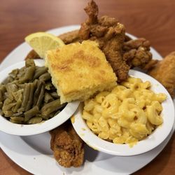 Mama Jo’s Soul Eatery - Catfish and wings platter with Mac and cheese, green beans and cornbread