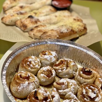 Flippers Pizza - Bacon honey buns ! - Pizza Near Me - Orlando, Florida Flippers Pizza - Bacon honey buns ! - Pizza Near Me - Orlando, Florida