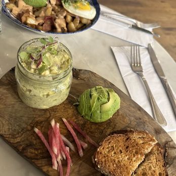 maman - Breakfast & Brunch Near Me - Bethesda, Maryland