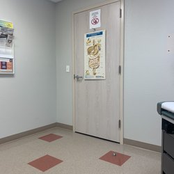 G I Associates of West Alabama - Waiting room