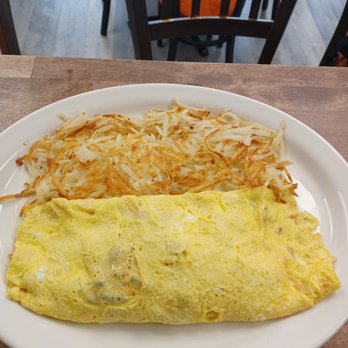 Sunshine Cafe - Meatlovers Omelette - Breakfast & Brunch Near Me - Milwaukee, Wisconsin Sunshine Cafe - Meatlovers Omelette - Breakfast & Brunch Near Me - Milwaukee, Wisconsin