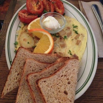 La Note - Potato omelet. I didn't get to try it but my husband called it one of the worst omelets he's ever had. Tomatoes were good tho - French Near Me - Berkeley, California La Note - Potato omelet. I didn't get to try it but my husband called it one of the worst omelets he's ever had. Tomatoes were good tho - French Near Me - Berkeley, California