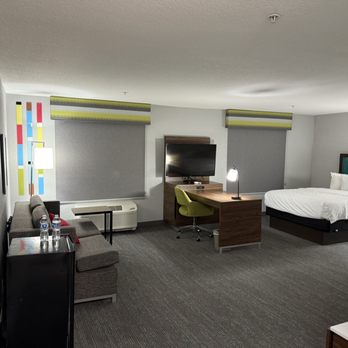 Hampton Inn & Suites Barstow - Hotels Near Me - Barstow, California Hampton Inn & Suites Barstow - Hotels Near Me - Barstow, California