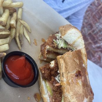 Freeman's Grub & Pub - New American Near Me - Greensboro, North Carolina