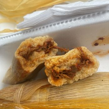 La Patrona Market & Carry Out - Tamale de PUERCO ROJOPORK RED SALSA - Food Trucks Near Me - Temple Hills, Maryland