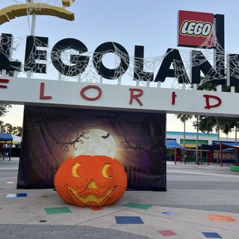 LEGOLAND - Brickortreat - Amusement Parks Near Me - Winter Haven, Florida