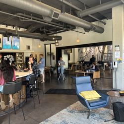 COFF33 - Inside