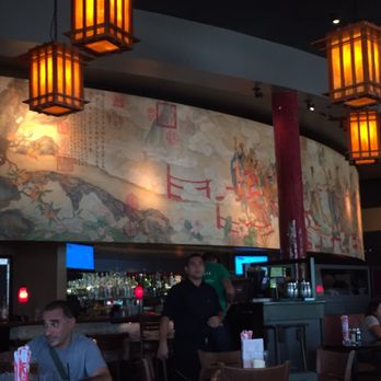 P.F. Chang's - The bar - Chinese Near Me - Miami, Florida P.F. Chang's - The bar - Chinese Near Me - Miami, Florida