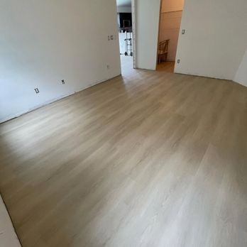 Craftsman Design - New LVP flooring installed - Flooring Near Me - Jacksonville, Florida