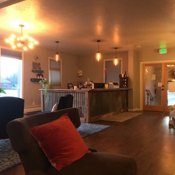 Optimum Performance Chiropractic - Very inviting atmosphere and staff! - Chiropractors Near Me - Palmer, Alaska Optimum Performance Chiropractic - Very inviting atmosphere and staff! - Chiropractors Near Me - Palmer, Alaska
