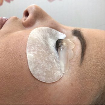 Enlighten MD - A Lash Lift in action - Laser Hair Removal Near Me - Dallas, Texas