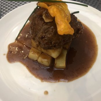 La Vinoteca - Tapas Bars Near Me - Granada, GR