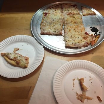 Gino's Pizza - What was left behind... EWW! - Pizza Near Me - Phoenix, Arizona