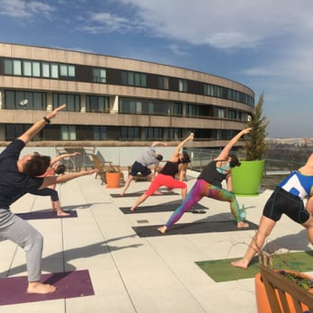 GG Yoga - Rooftop yoga.   Private group.  Decisive Analytics crystal city office roof top yoga for employees.  To #sweat4lunch #fit4life - Yoga Near Me