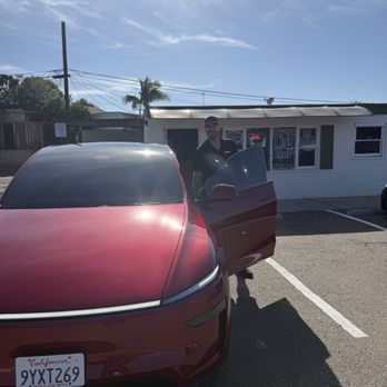 Wiseguys Inc Tint And Audio - Auto Glass Services Near Me - Fallbrook, California Wiseguys Inc Tint And Audio - Auto Glass Services Near Me - Fallbrook, California
