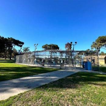 Sluggers Batting Cages - Batting Cages Near Me - South Gate, California Sluggers Batting Cages - Batting Cages Near Me - South Gate, California