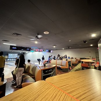 East Windsor Bowl - Bowling Near Me - East Windsor, New Jersey East Windsor Bowl - Bowling Near Me - East Windsor, New Jersey