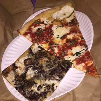 Williamsburg Pizza - Pizza Near Me - Brooklyn, New York Williamsburg Pizza - Pizza Near Me - Brooklyn, New York