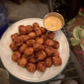 Maple Street Eatery - Sweet potato tater tots - Bars Near Me - Livermore, California